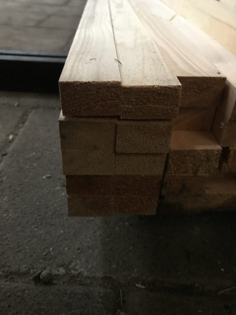 Vuren 22 x 32 mm panlat