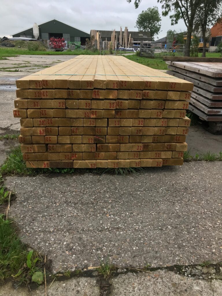 Geimpregneerd grenen 45×70 mm geschaafd